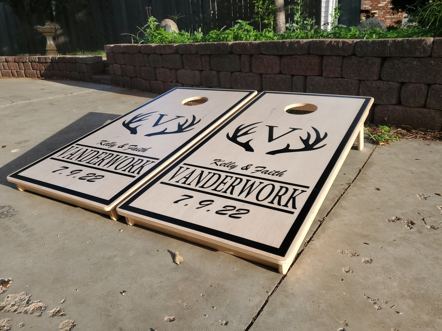 Custom Design Cornhole Boards - Dunkin Custom Woodworks